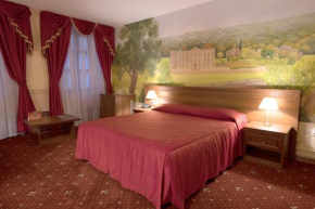 Club 27 Hotel